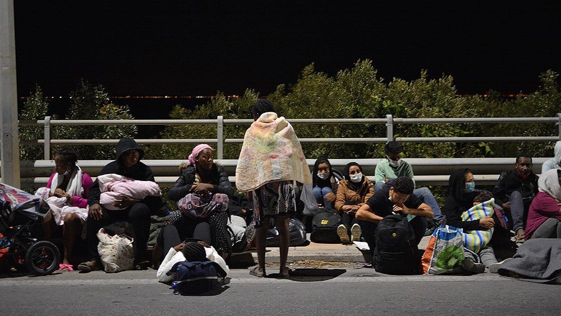 Yunanistan'da Moria kampındaki yangında binlerce sığınmacı evsiz kaldı 1 20200909 2 44270898 58010776