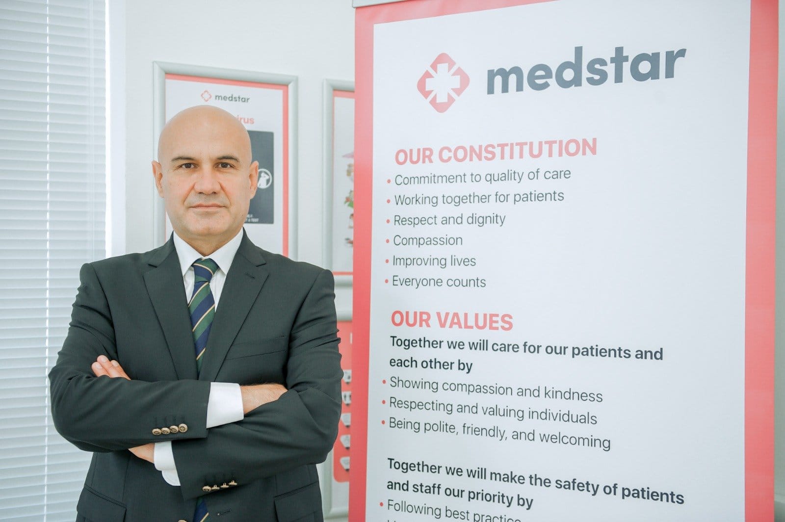 dr turhan comez Medstar Clinic Londra