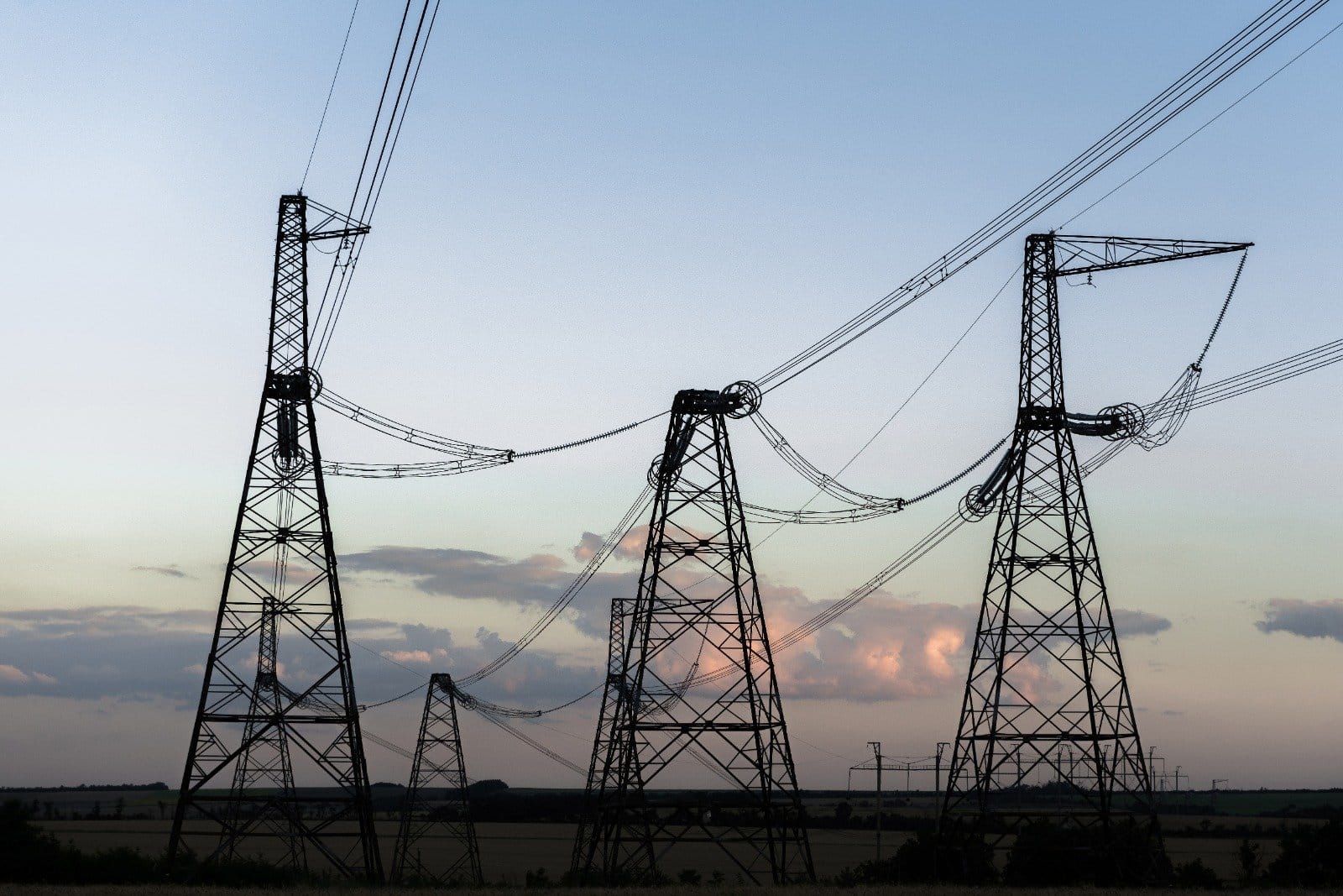 Limak; Uludağ Elektrik'teki hisselerini İngiliz şirkete sattı 1 limak actis
