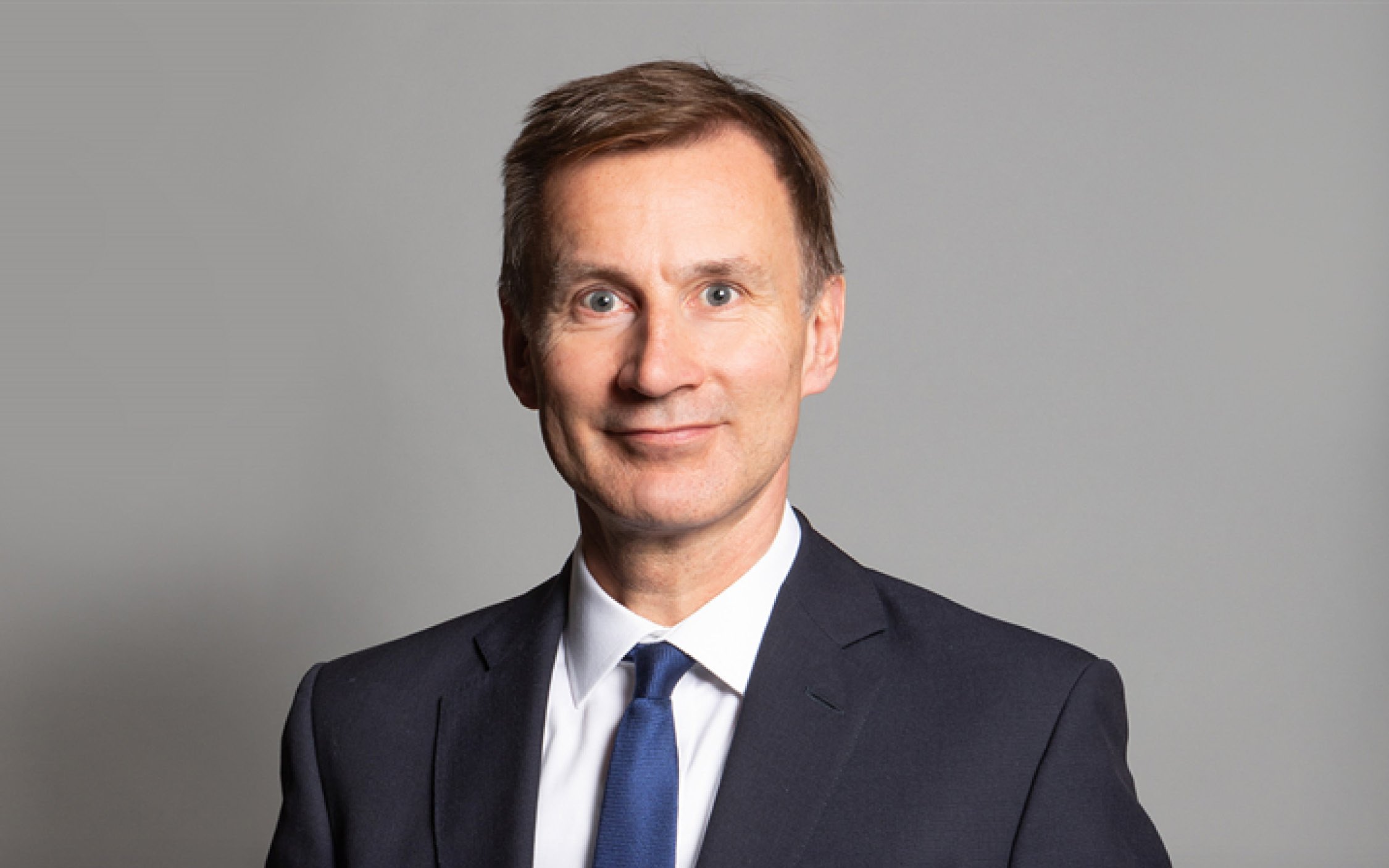 İngiltere Maliye Bakanı Kwasi Kwarteng'in yerine Jeremy Hunt getirildi. 1 jeremy hunt