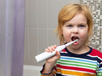 Isci Partisinin okullarda denetimli fircalama plani