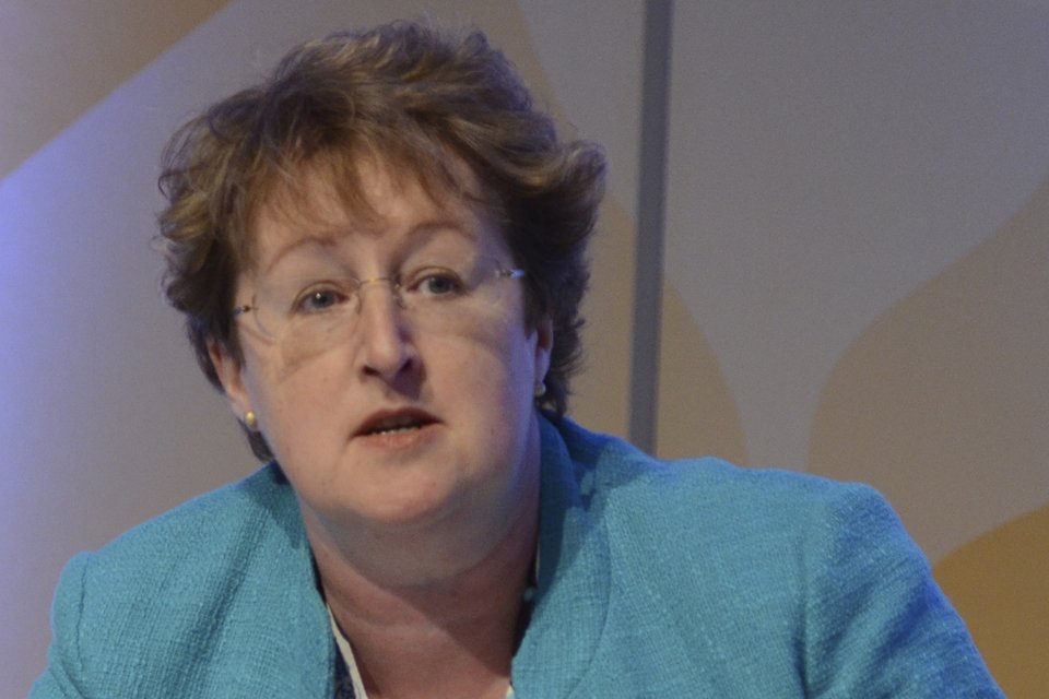 DVLA’dan ayrılan Başkan, İngiltere’nin banka tazminat planını yönetecek 1 Lesley Cowley OBE