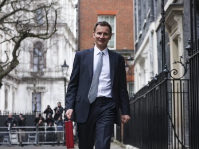 Ingiltere Maliye Bakani Jeremy Hunt ilkbahar butcesinde vergilendirme ve harcama planlarini acikladi