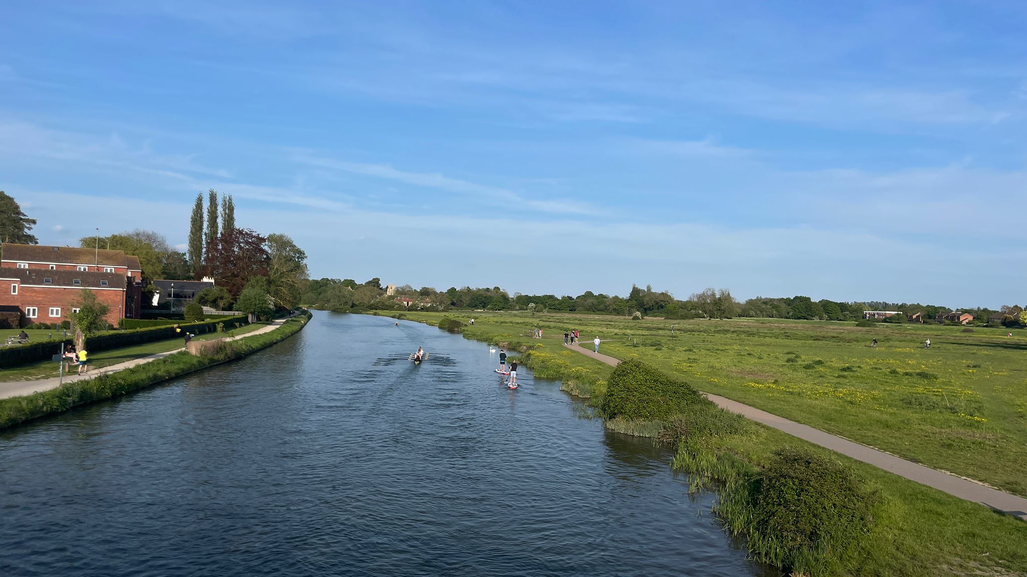 İngiltere'de hava durumu: Sıcaklıkların 26C'ye ulaşmasıyla cumartesi yılın en sıcak günü olabilir 1 cambridge