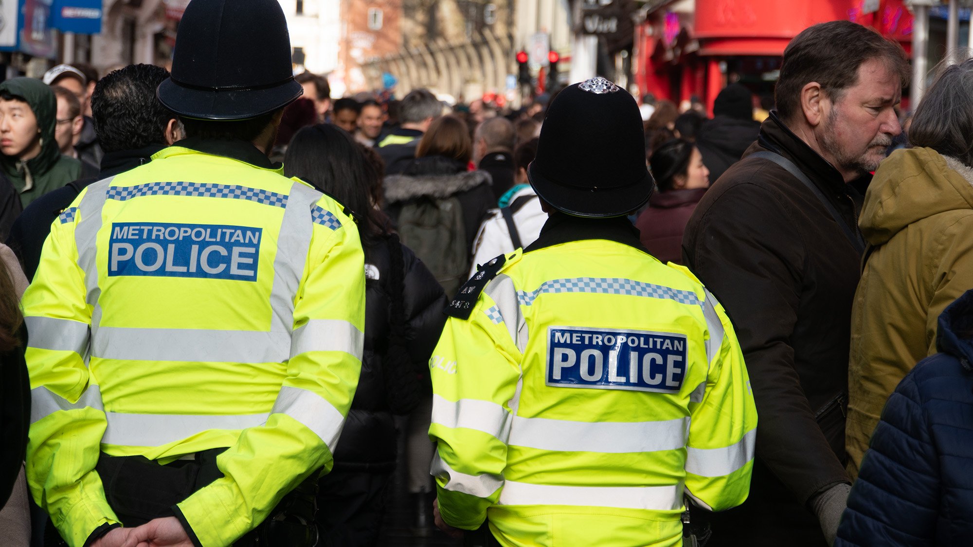 Londra'da spiking suçları artıyor 1 metropolitan pol