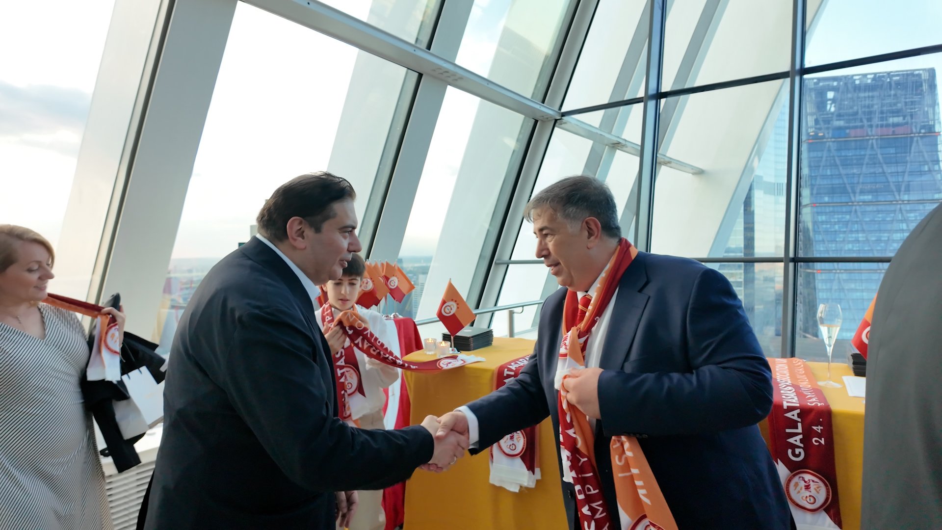 Galatasaray'ın 24. Şampiyonluğu İçin Londra'da Görkemli Kutlama 22 Gala GS Association UK 1