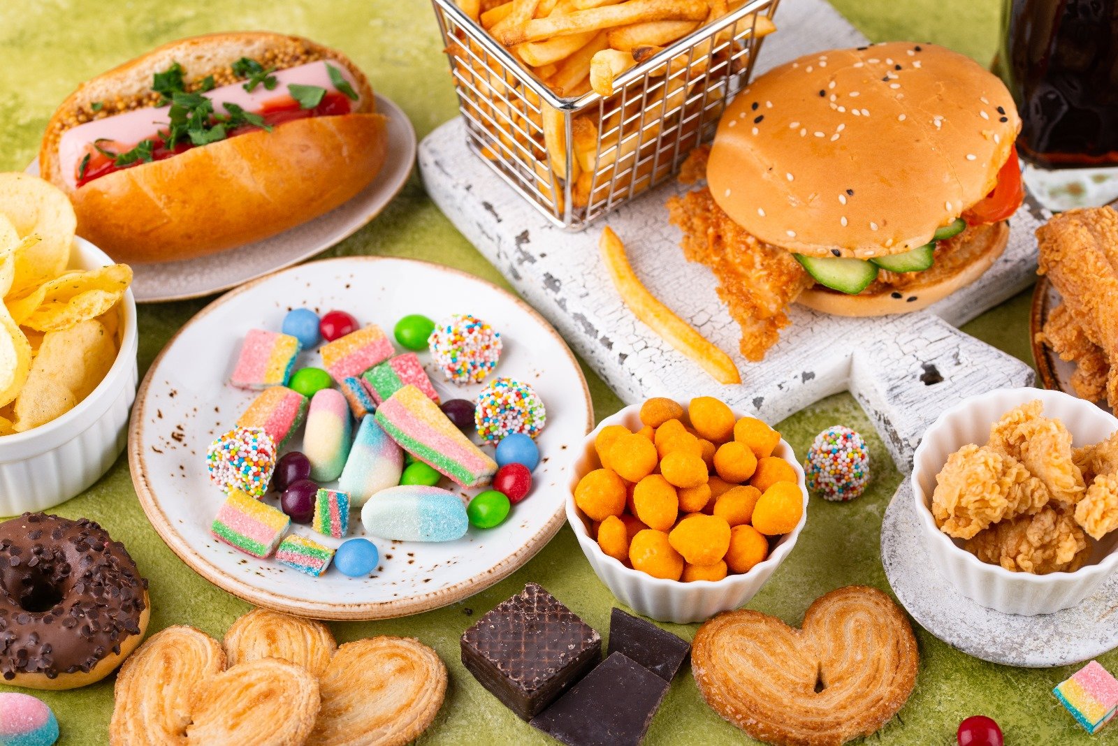 Uzmanlar, “Ultra İşlenmiş Gıdalar” için Uyarı Talep Ediyor 1 Processed Foods