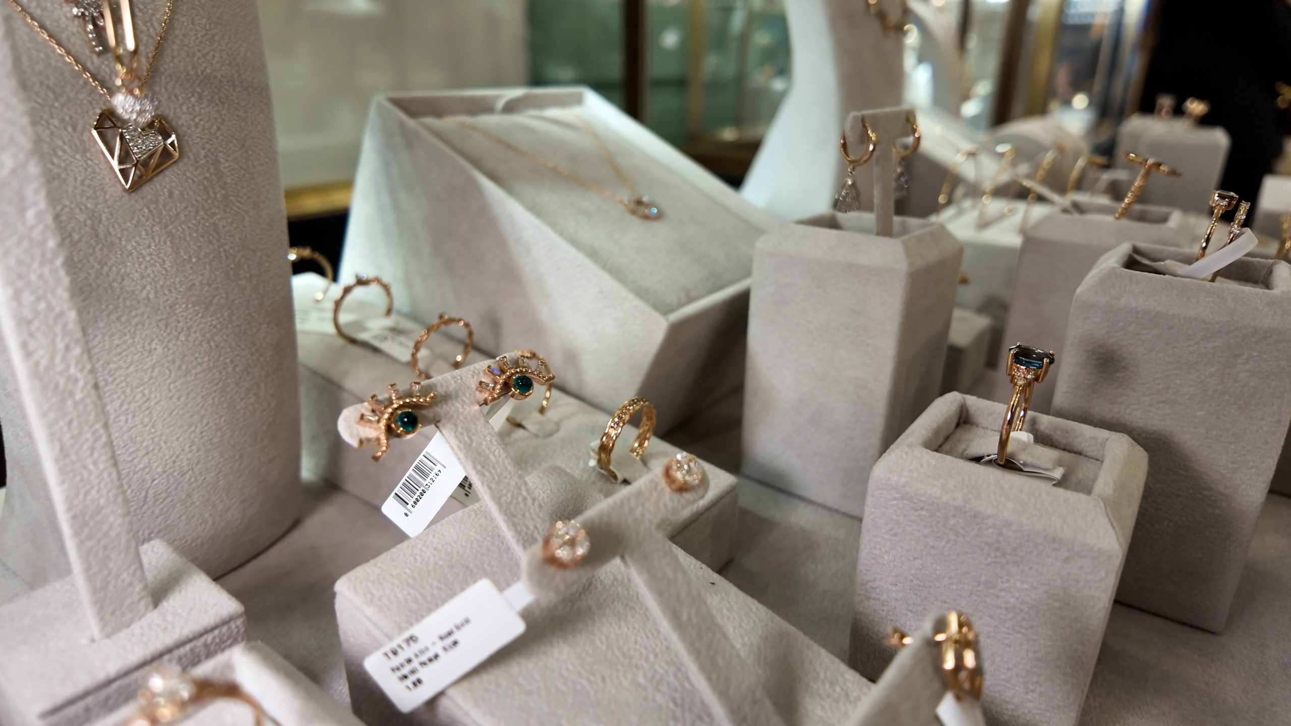 Reis Jewellery London 17 scaled