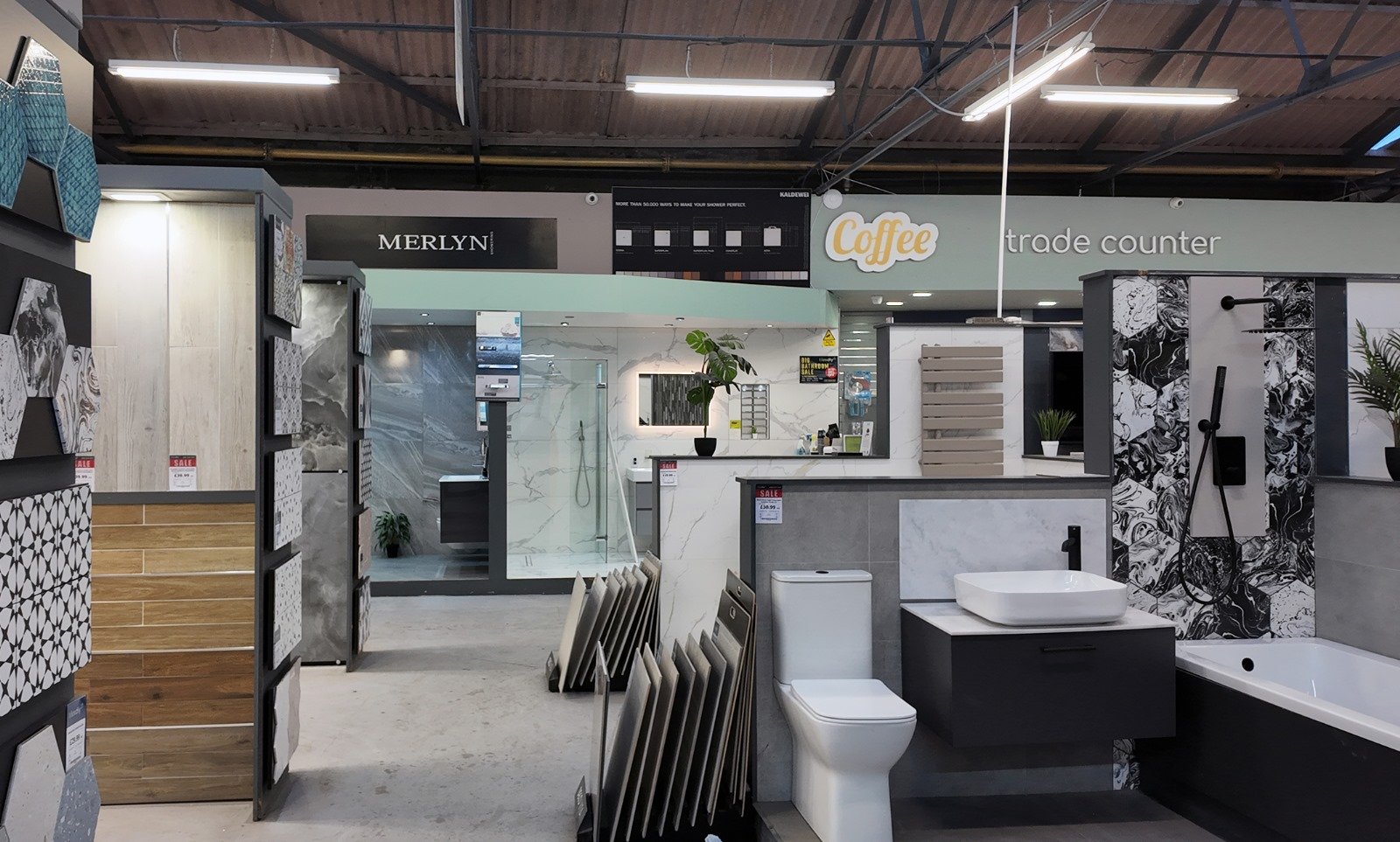 Londra merkezli seramik, fayans ve banyo ürünleri firması Tiles DIY Luton’daki 10. mağazasını açtı 6 Tiles Diy Showroom 3 A