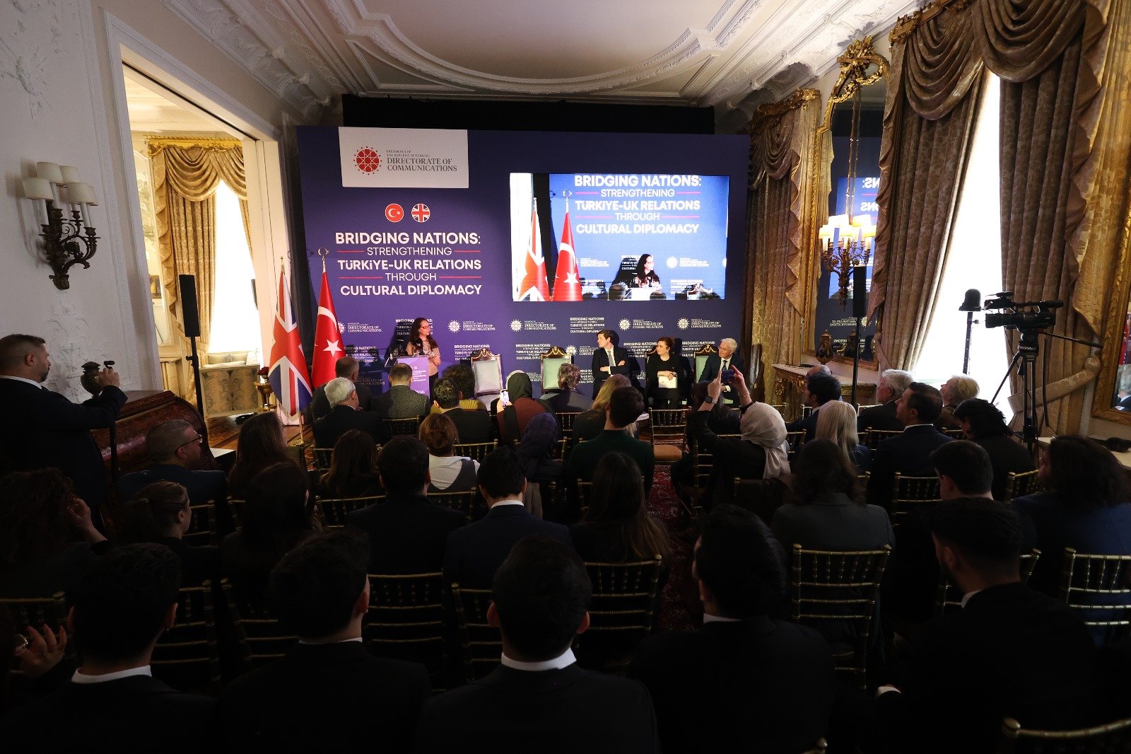 Türkiye ve Birleşik Krallık Kültürel Diplomasi Paneli Londra’da Düzenlendi 5 tr uk 1