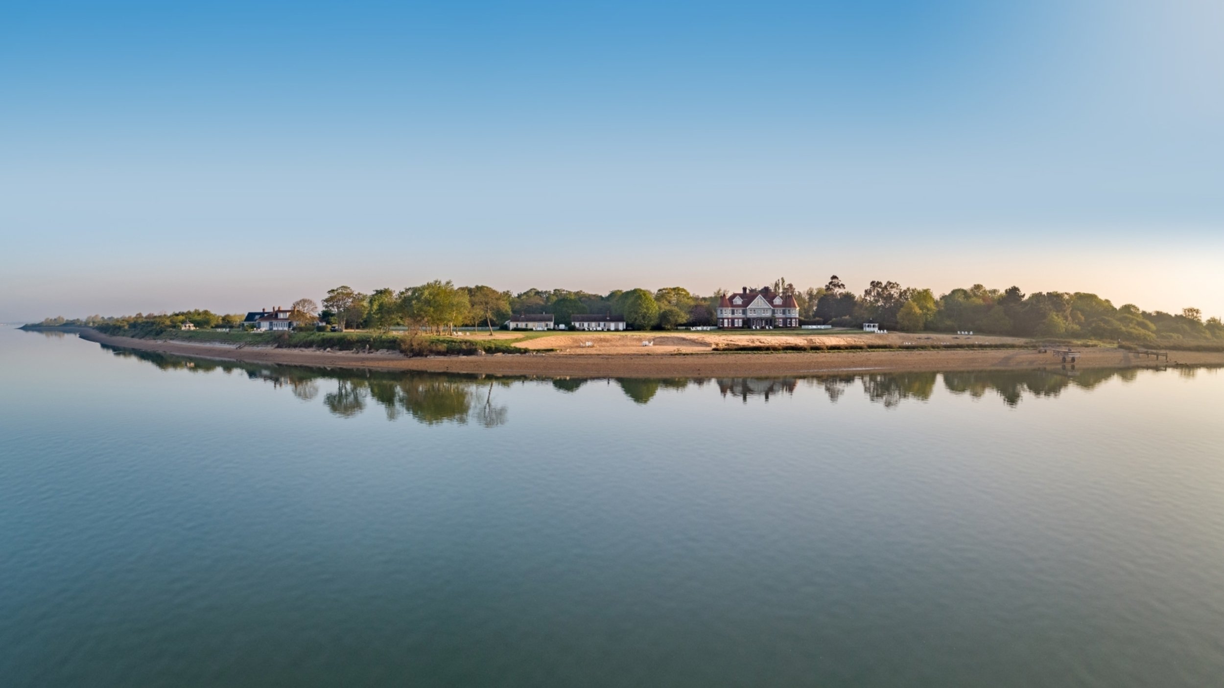 Londra Yakınındaki Osea Adası Satışa Çıktı: Fiyatı 25 Milyon Sterlin 1 Osea Island enchanted private