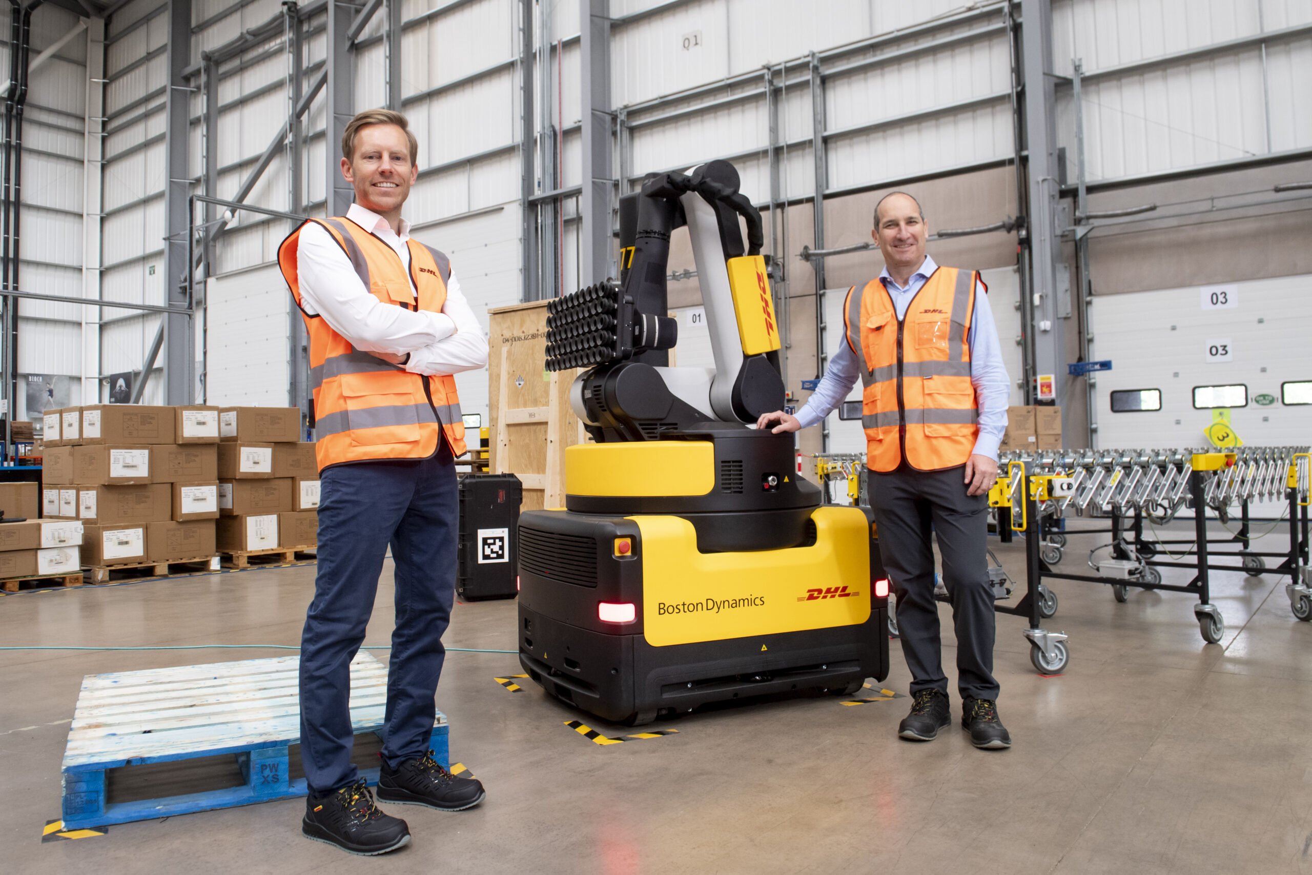 1752068760 DHL Supply Chain Saul Resnick Tim Tetzlaff and Boston Dynamic Strech scaled