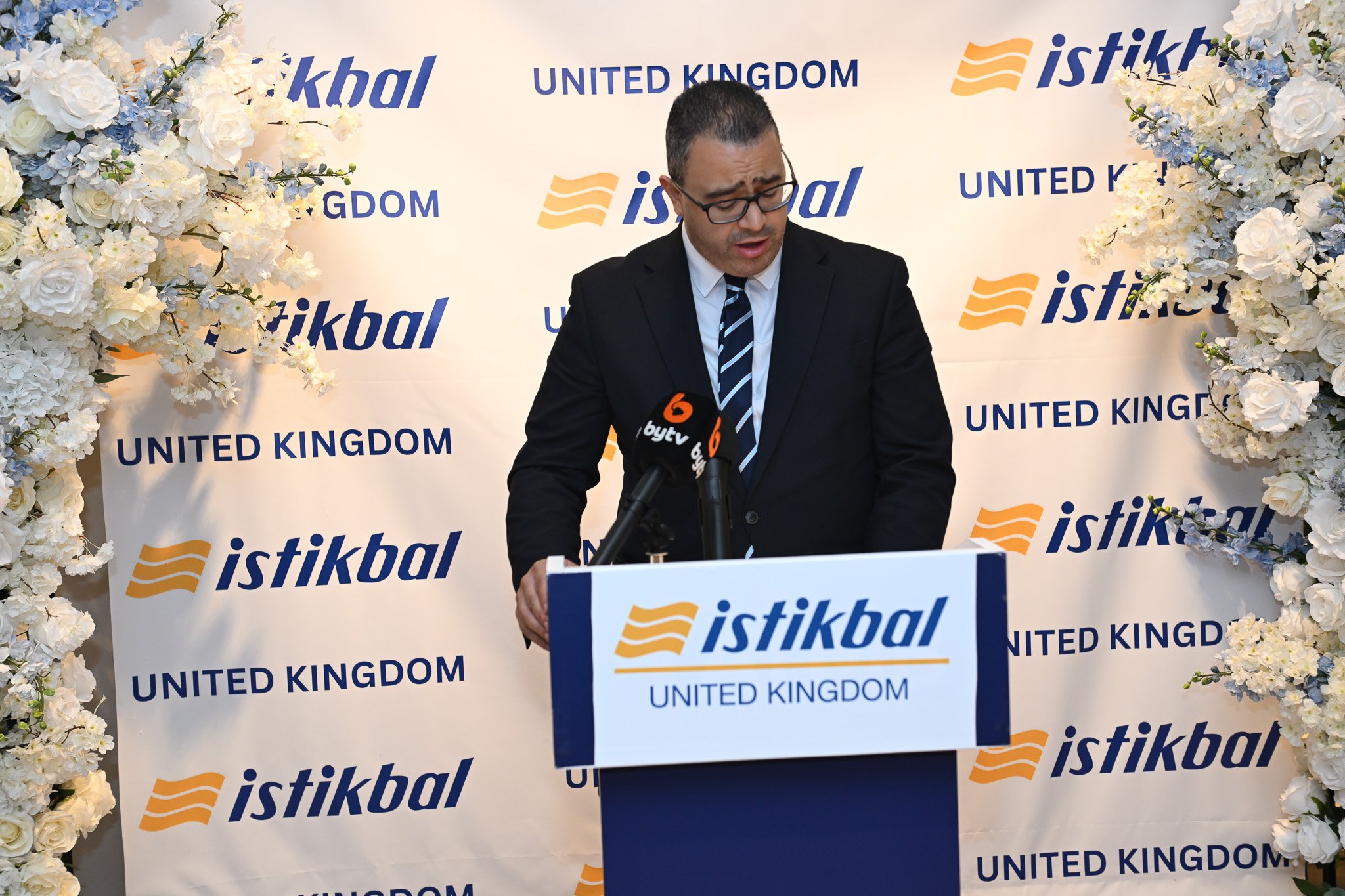 Istikbal london 8