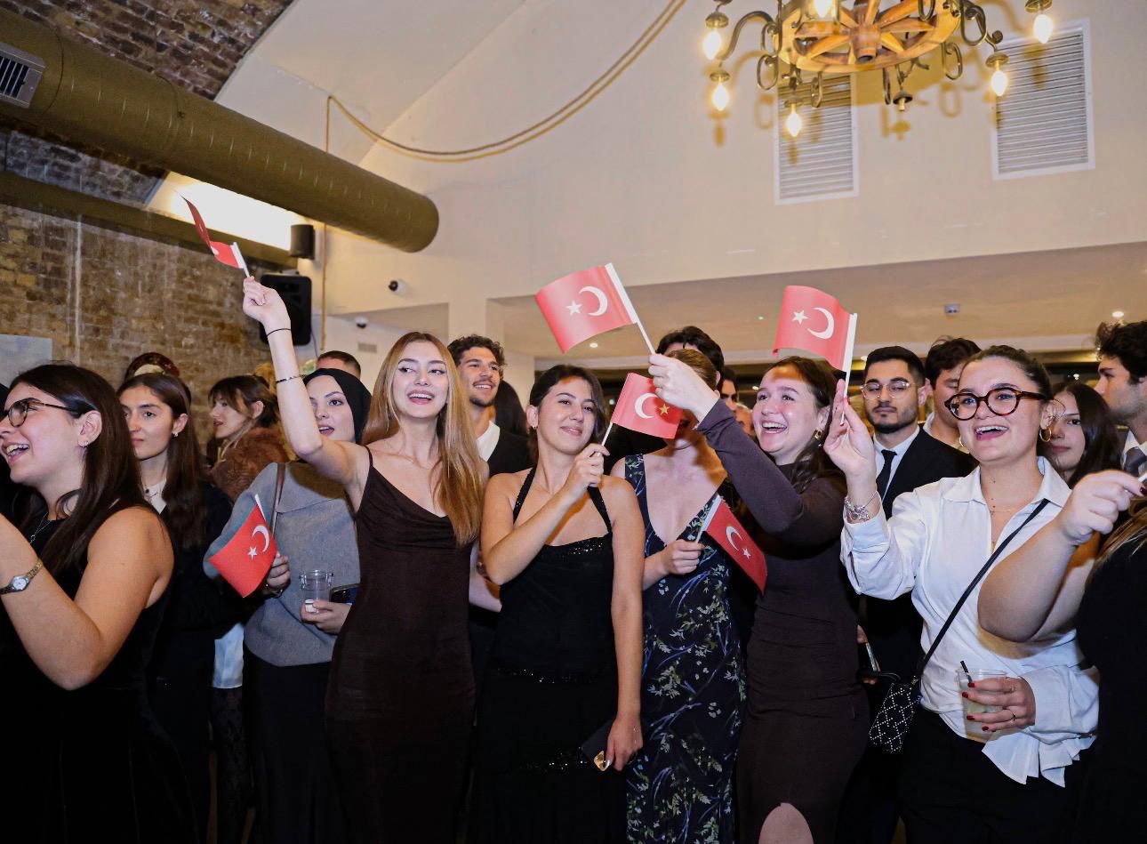 cumhuriyet balosu 5