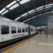 ingiltere tren railway