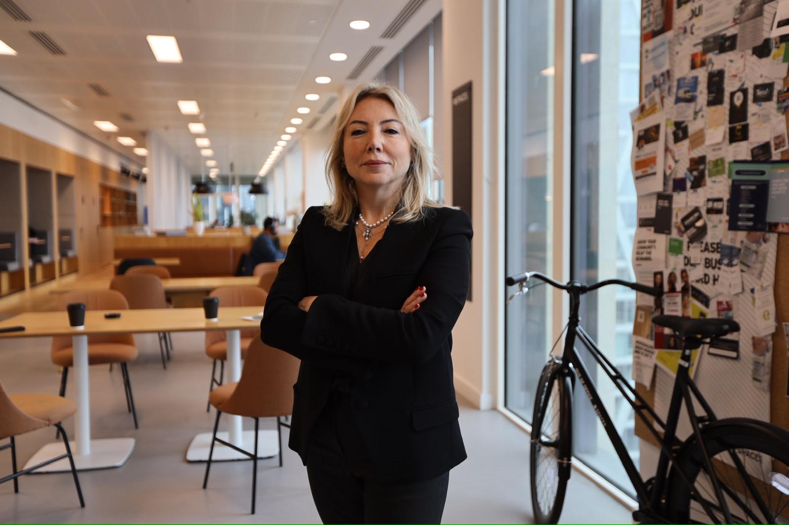 Hüseyin Karslıoğlu: Dijitalleşmeyen KOBİ globalleşemez 3 aylin alkan ile global acilim 1