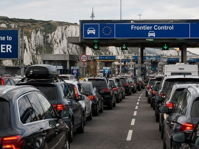 Fransa ve İngiltere sınır personelini artıracak 6 dover sinir