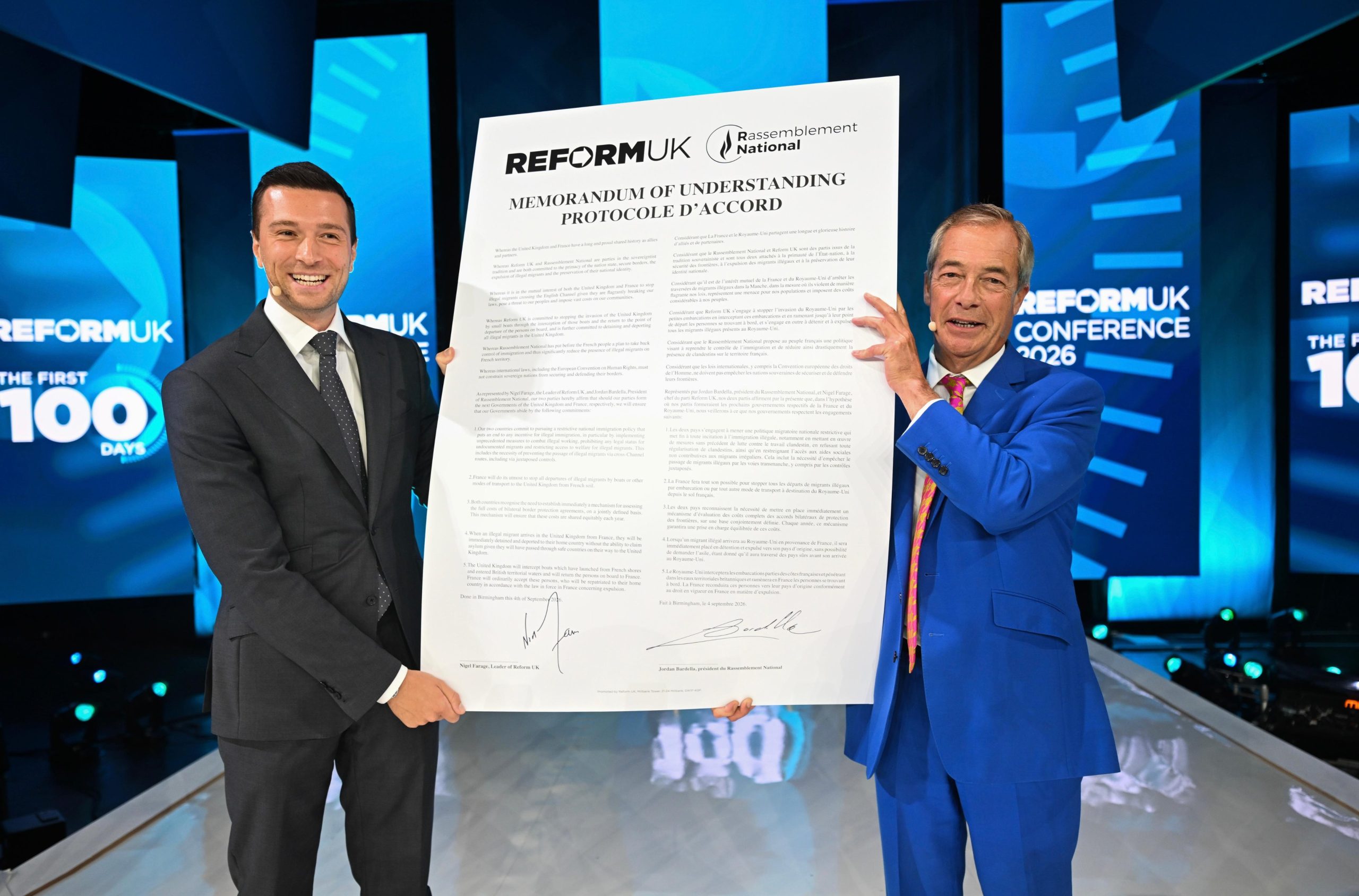 Reform UK’deki bağış krizi Farage’ın yıllık konferansını gölgede bıraktı 1 HRX z uWMAApn 0 scaled